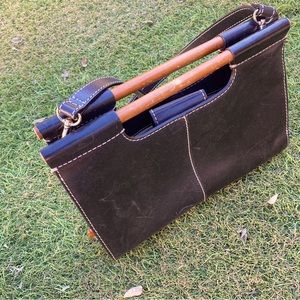 Vintage Fossil Leather Handbag purse bag with wooden handle